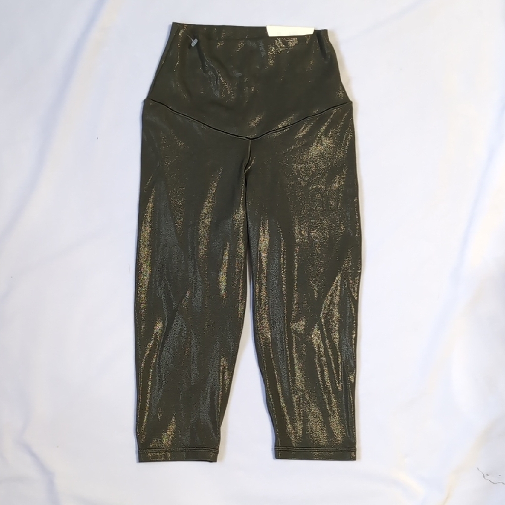 🌷NWT Offline Aerie Real Me Crop HighRise Glittery Foil Green Leggings/Shorts XS